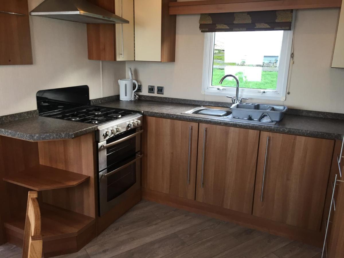 'Hartland Caravan' With Sea Views Bideford Exterior photo